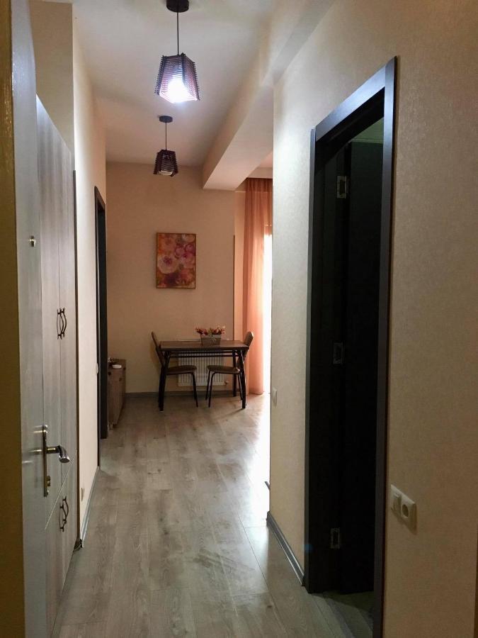 Lech Kachinski Apartment 3 Tbilisi Eksteriør billede